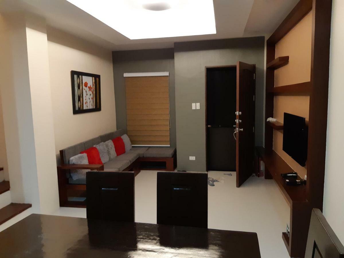 Zya 3BR Hillside Duplex House Baguio City Exterior foto
