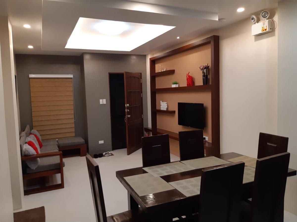 Zya 3BR Hillside Duplex House Baguio City Exterior foto